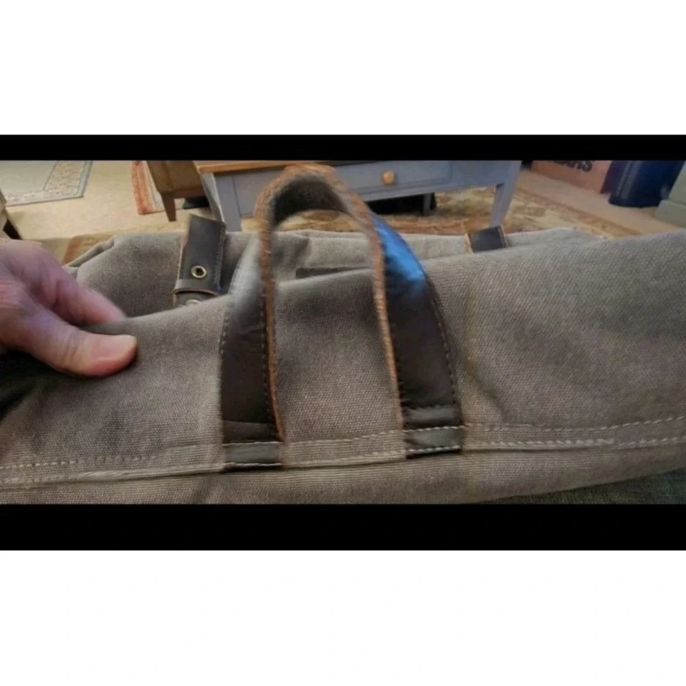 Prudhoe Bay Grey Canvas Messenger Bag Unity Logo Crossbody Satchel Laptop Bag